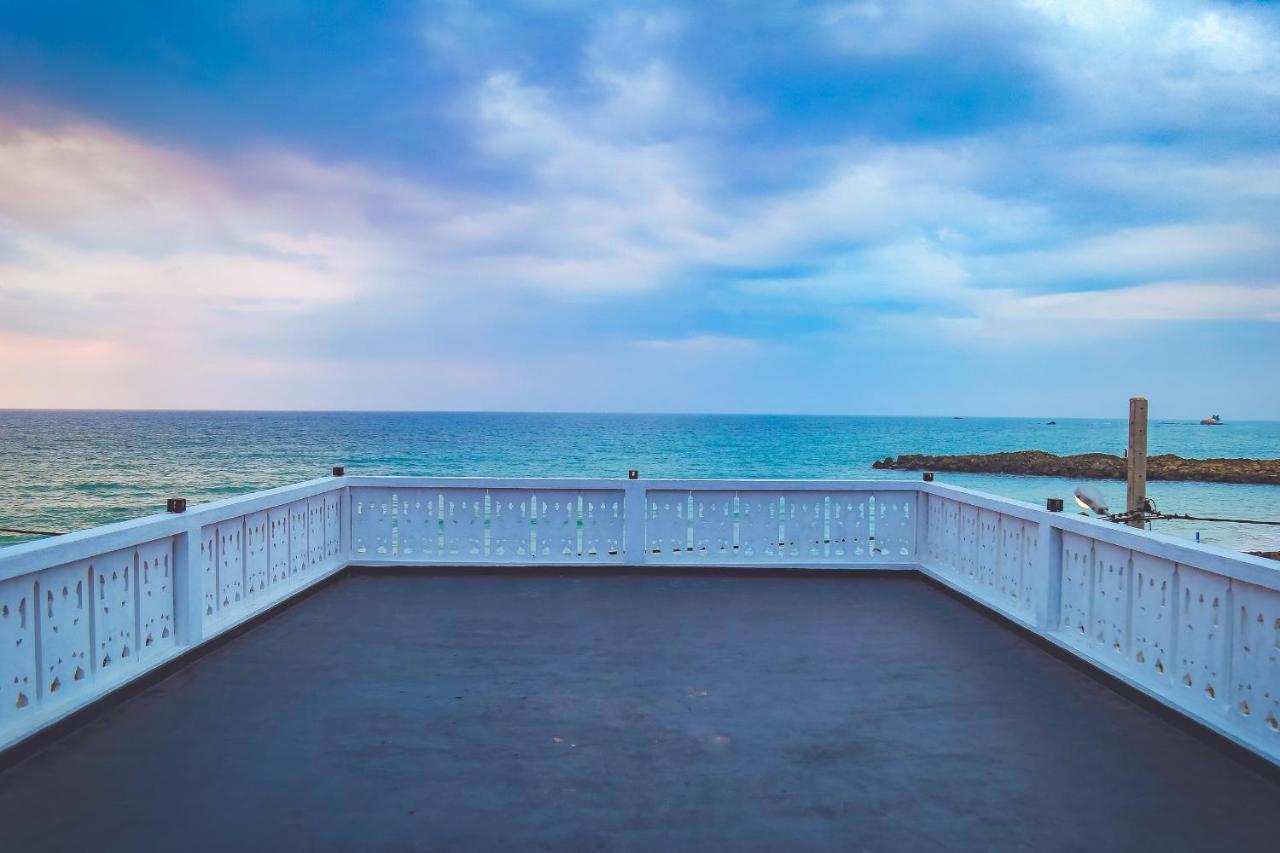Hikka Ocean Resort Хиккадува Экстерьер фото