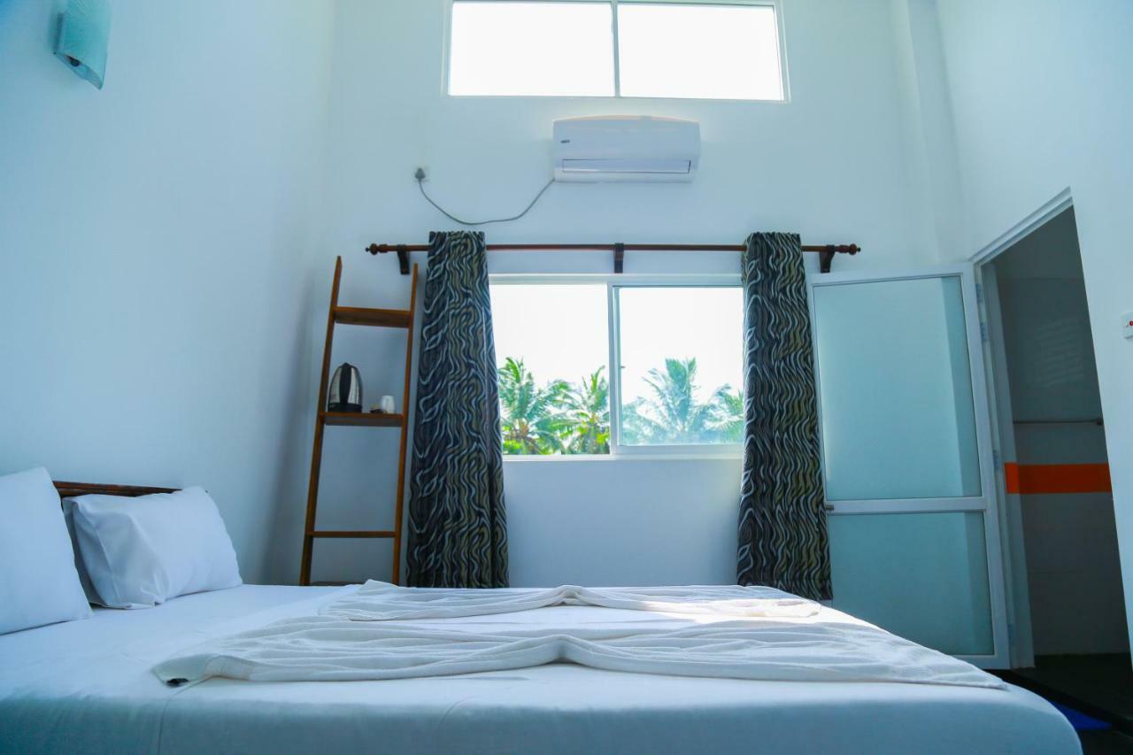 Hikka Ocean Resort Хиккадува Экстерьер фото